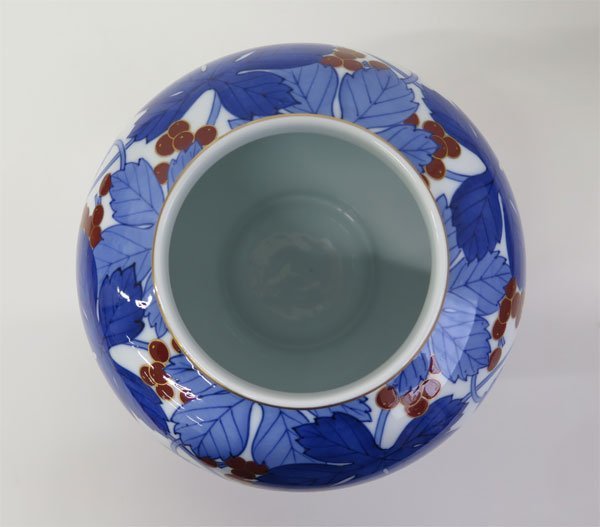 6800円 ◎香蘭社 染錦葡萄 花瓶 / 高さ23cm / 有田焼 花生 6800円 ◎香蘭社 染錦葡萄 花瓶 / 高さ23cm / 有田焼 花生