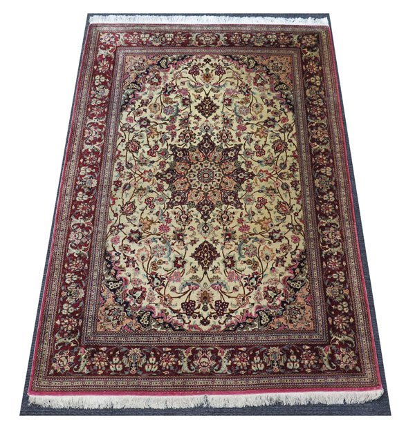 ◎ペルシャ絨毯 シルク 138×200cm / シャーアッバス / ドザール 絨毯 カーペット イラン _画像1