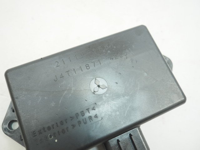 イグナイター ECU CDI コンピューター バリオス2 ZR250B B9 05年 イグナイター ECU CDI コンピューター バリオス2 ZR250B B9 05年