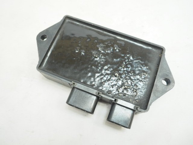 イグナイター ECU CDI コンピューター バリオス2 ZR250B B9 05年 イグナイター ECU CDI コンピューター バリオス2 ZR250B B9 05年