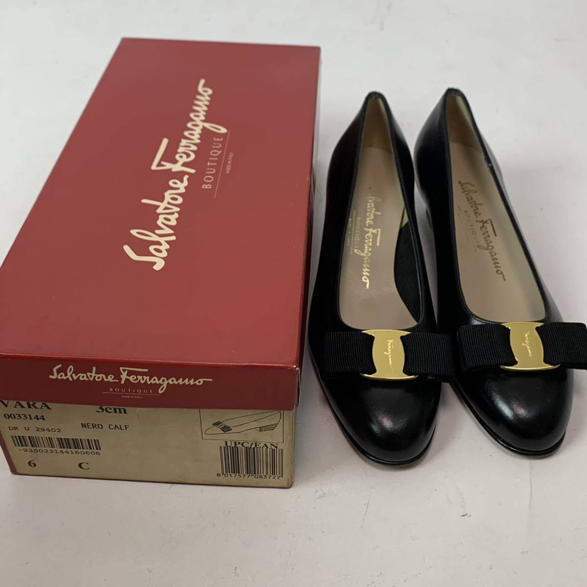 m156 未使用 Salvatore Ferragamo サルヴァトーレフェラガモ ヴァラ