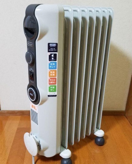 デロンギ(DeLonghi) オイルヒーター ゼロ風暖房 新品 HJ0812 [8~10畳用] ホワイト 未使用品_画像2