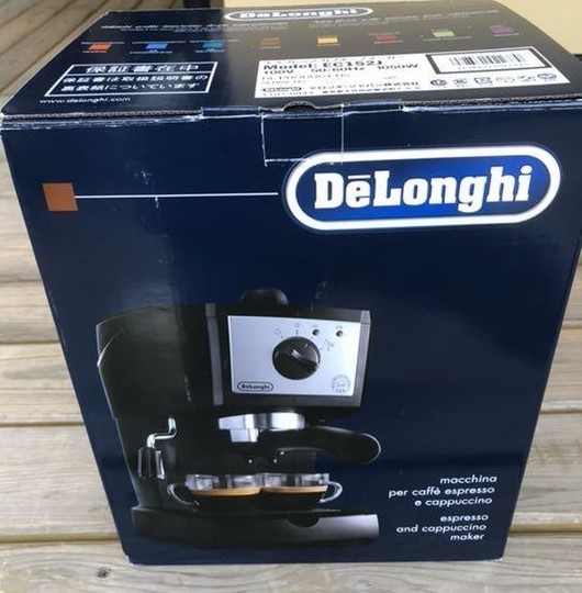 デロンギ(DeLonghi) エスプレッソ・カプチーノメーカー 4カップ 4杯 新品 ブラック EC152J 未使用品_画像1