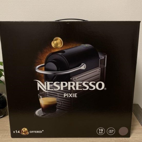 ネスレネスプレッソ コーヒーメーカー ピクシーツー 新品 C61TI 未使用品