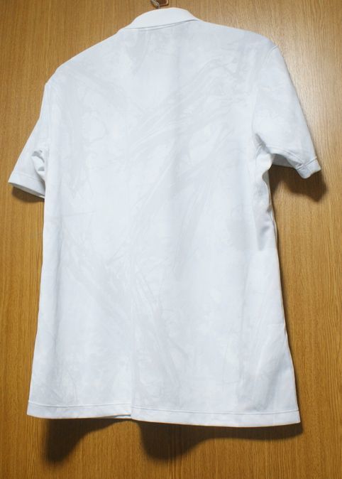 ユニクロ製 山口歴コラボ ポロシャツ 未使用タグ付き_画像2