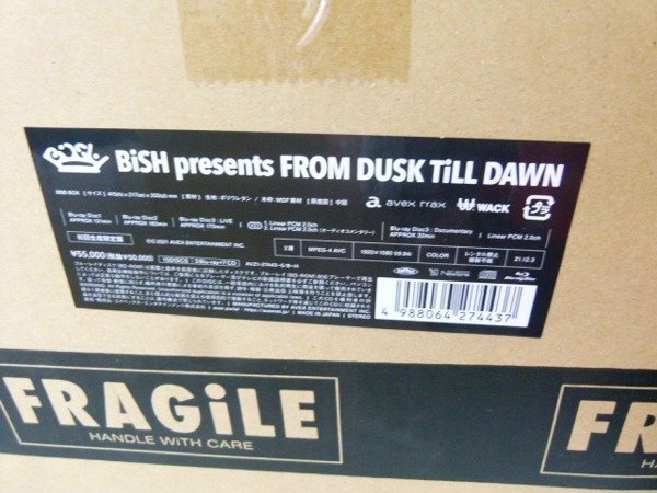 ◆◆BiSH presents FROM DUSK TiLL DAWN 【豪華盤】Blu-ray3枚組＋LiveCD7枚組＋PHOTOBOOK◆USED品 M9481_画像7