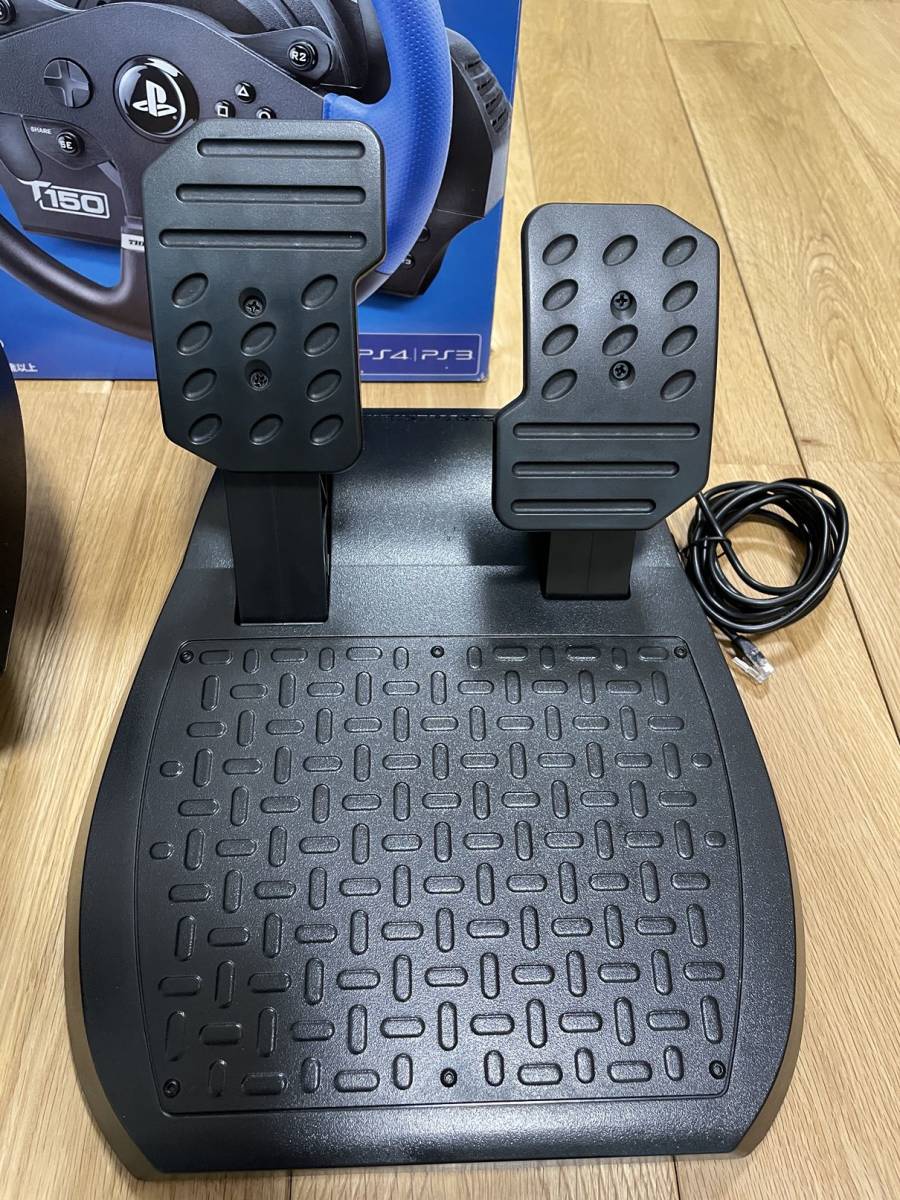 THRUSTMASTER□T150 Force Feedback□スラストマスターPS4/PS3公式
