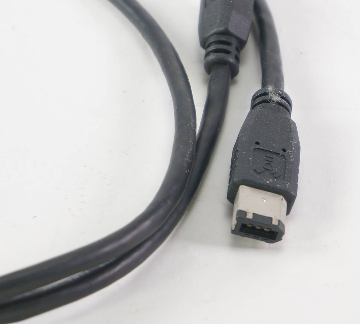 最高級 IEEE1394 i-Linkケーブル 黒 1m 4ピン 6ピン www.yourrequestentertainment.com 最高級 IEEE1394 i-Linkケーブル 黒 1m 4ピン 6ピン www.yourrequestentertainment.com