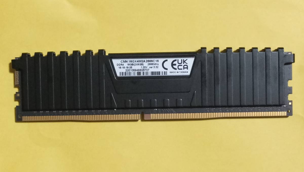 M477-1【動作品】Corsair DDR4-2666 8GB×1枚【送料無料】PC4-21300 デスクトップPC用 non-ECC Unbuffered CMK16GX4M2A2666C16_画像5