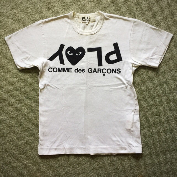 プレイコムデギャルソン 半袖Tシャツ Sサイズ PLAY COMME des GARCONS プレイ コムデギャルソン コム デ ギャルソン コム・デ・ギャルソン