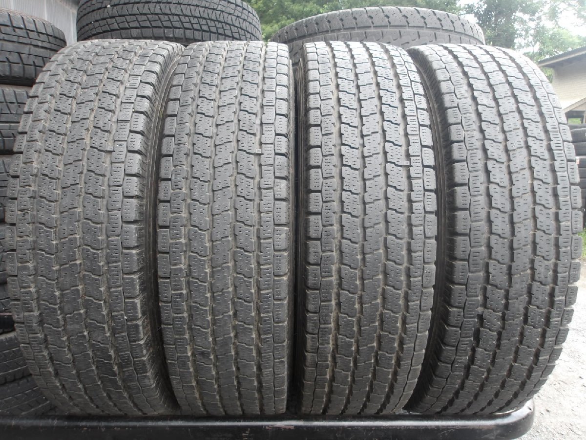 H268 215/70R17.5 冬4本セット スタッドレス LT 118/116L 12PR 215/70-17.5 215-70-17.5 YOKOHAMA iceGUARD iG91 チューブレス_画像1