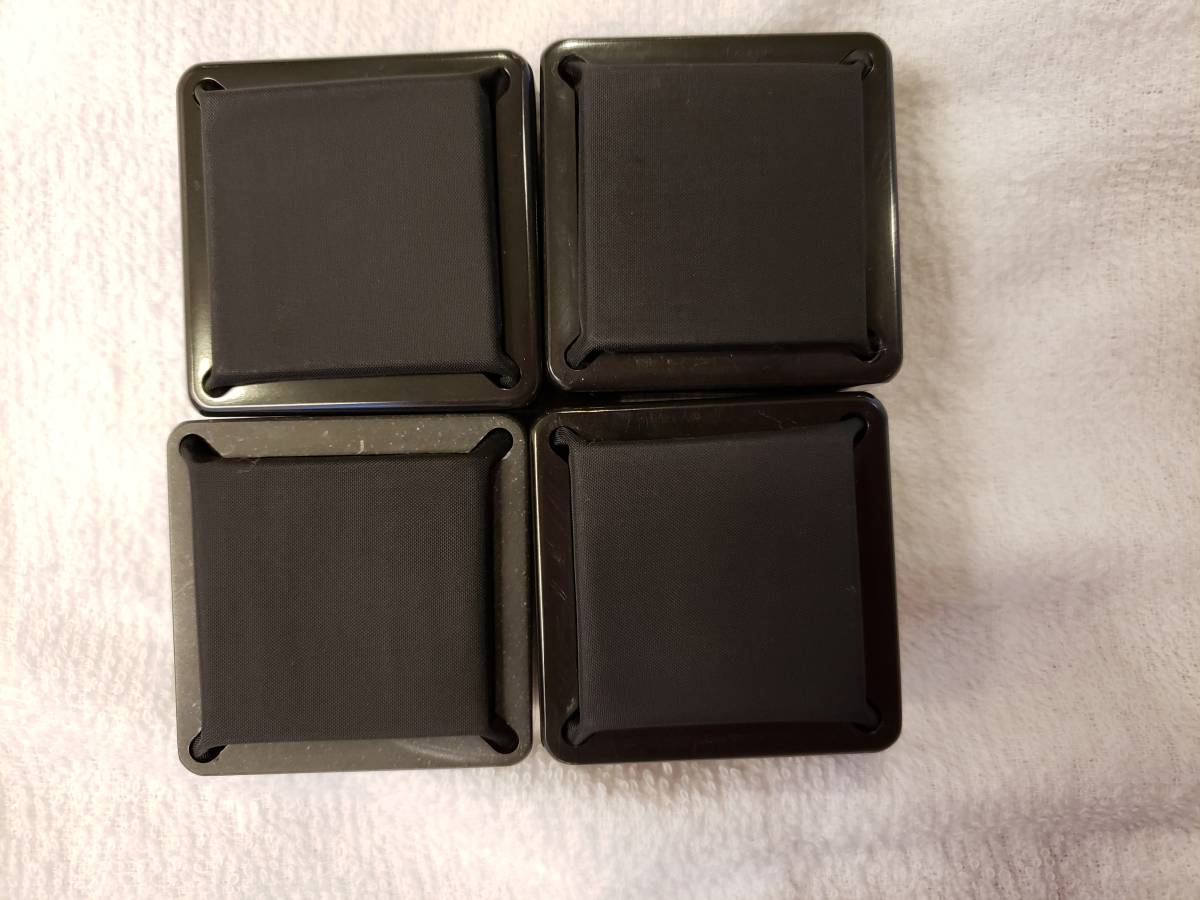 Black Ravioli Riser1 ブラックラビオリ インシュレーター【送料無料