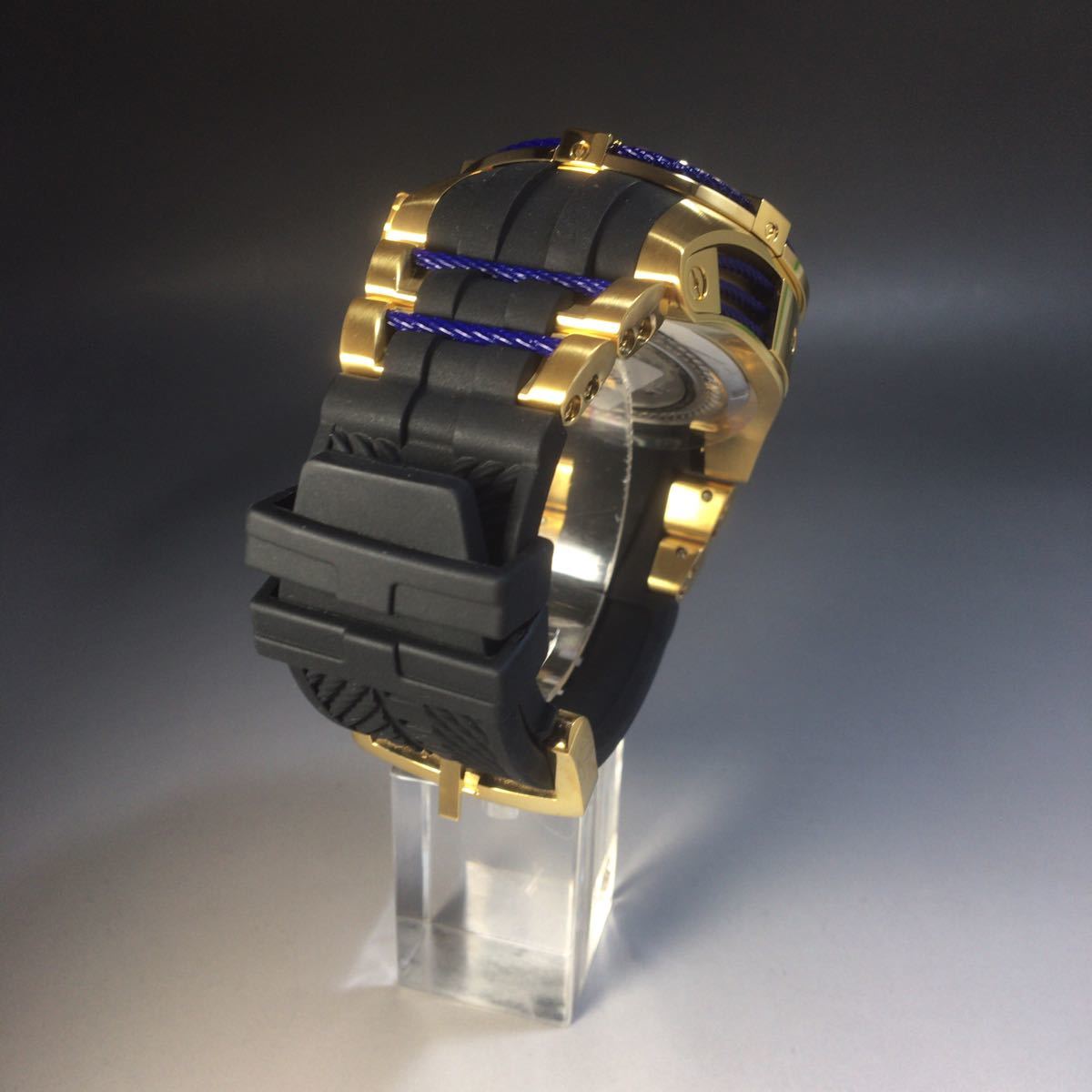 定価約3000USD 海外限定モデル インビクタ リザーブ ボルトゼウス