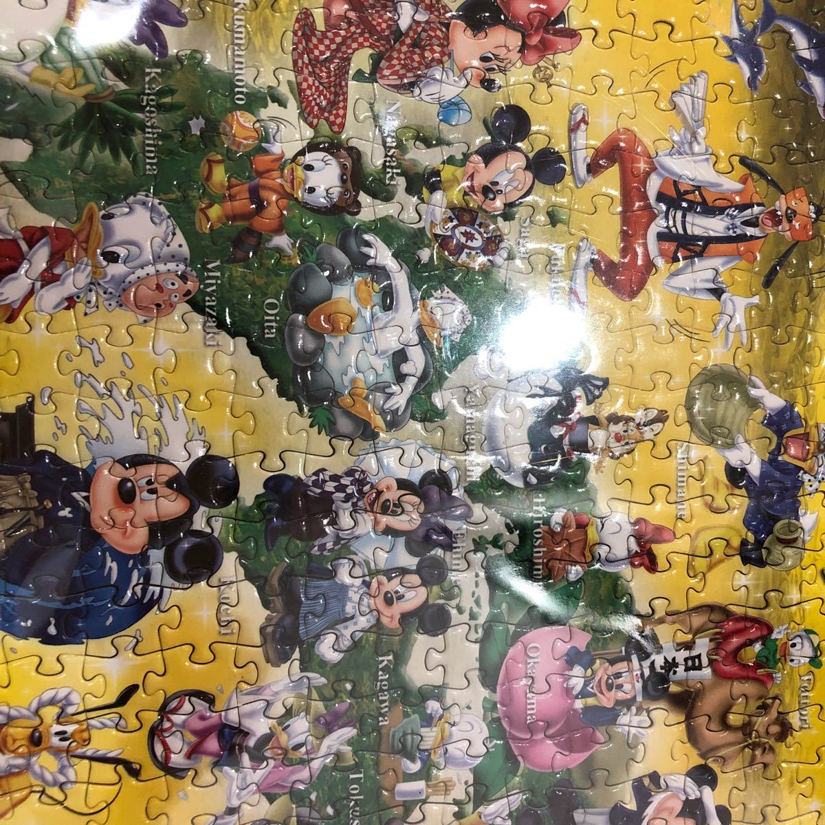 ディズニー 日本地図 パズル 1000ピース 小さいピースの ディズニーの