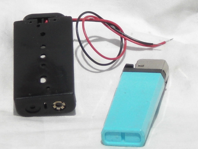 秋月電子製の単３電池２個用の電池ケースで電池スナップ付きコード使用の２個組みの新品未使用品です。_画像4