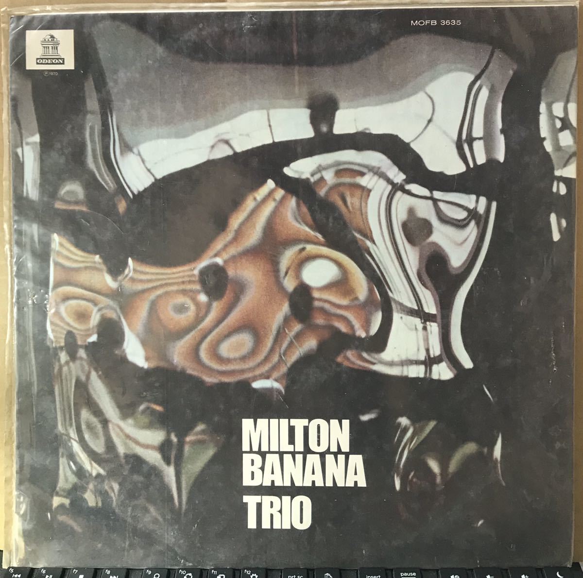 MILTON BANANA TRIO 1975 MOFB 3635 MONO_画像1