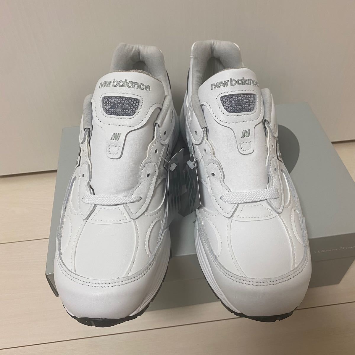 国内未発売】NewBalance 992WL ホワイト 26 5cm|Yahoo!フリマ 国内未発売】NewBalance 992WL ホワイト 26 5cm|Yahoo!フリマ