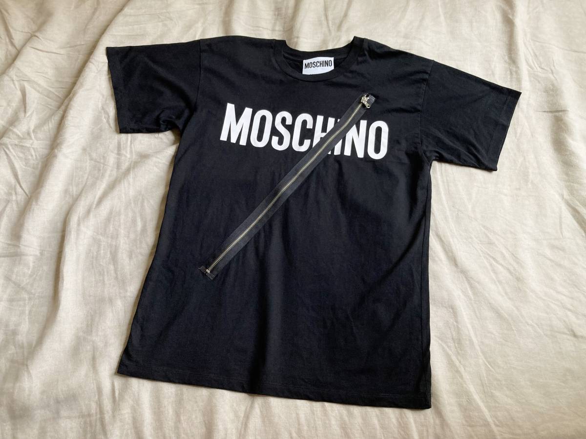  beautiful goods MOSCHINO COUTURE Moschino kchu-ru zipper equipment ornament Logo print crew neck short sleeves cotton T-shirt black black XS *7