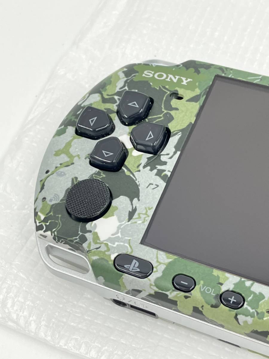 まとめ買いがお得  PSP3000メタルギアソリッドピースウォーカープレミアムパック 美品 携帯用ゲーム本体