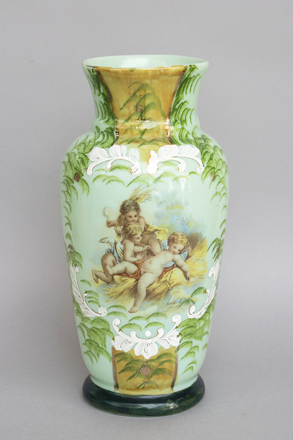 《フランスアンティーク》アンティークオパリン花瓶