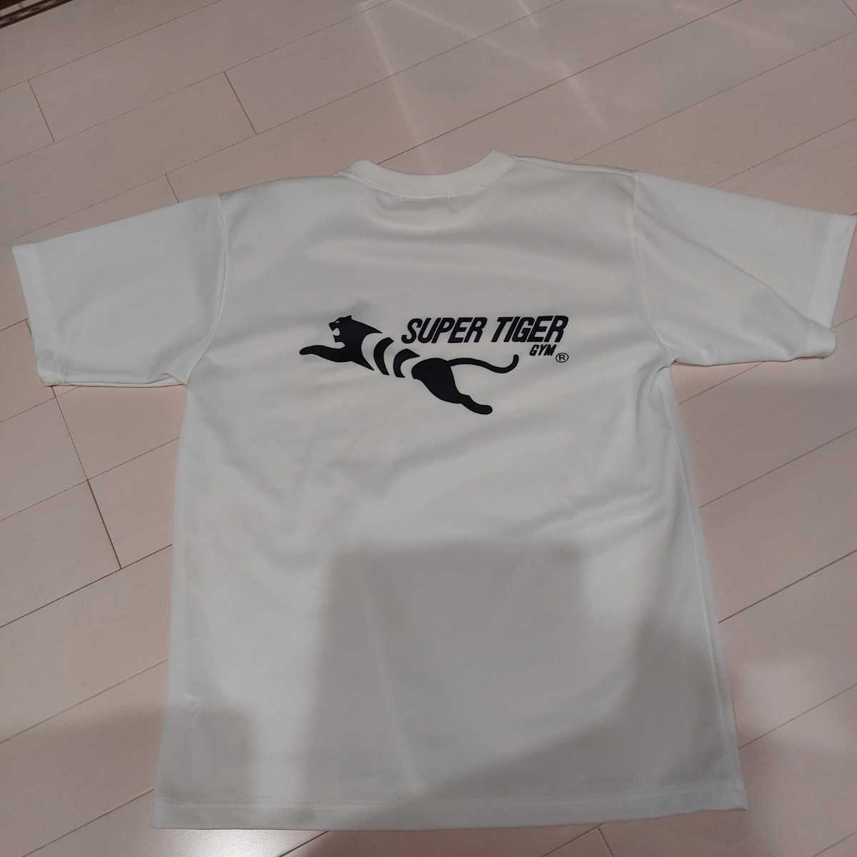 掣圏道 スーパータイガージム Tシャツ ホワイト 佐山聡 修斗 掣圏道 スーパータイガージム Tシャツ ホワイト 佐山聡 修斗