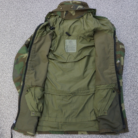 1992年製 米軍 US ARMY ECWCS GEN1 ウッドランドカモ GORE-TEX ゴアテックス パーカー Medium-Regular 迷彩 90s ミリタリー ジャケット_画像5