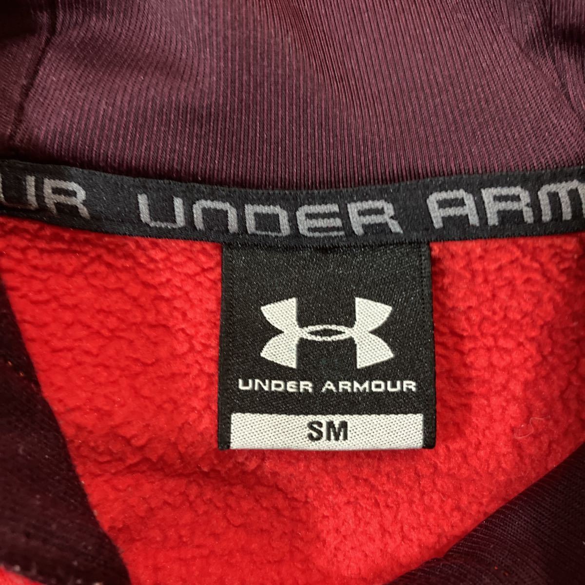 UNDER ARMOUR Under Armor sweat Parker SM size red beautiful goods 