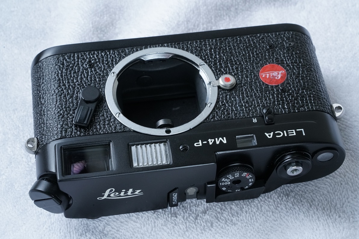 ライカ M4 塗装・OH・レザー交換 Leica repainting service ライカ M4 塗装・OH・レザー交換 Leica repainting service