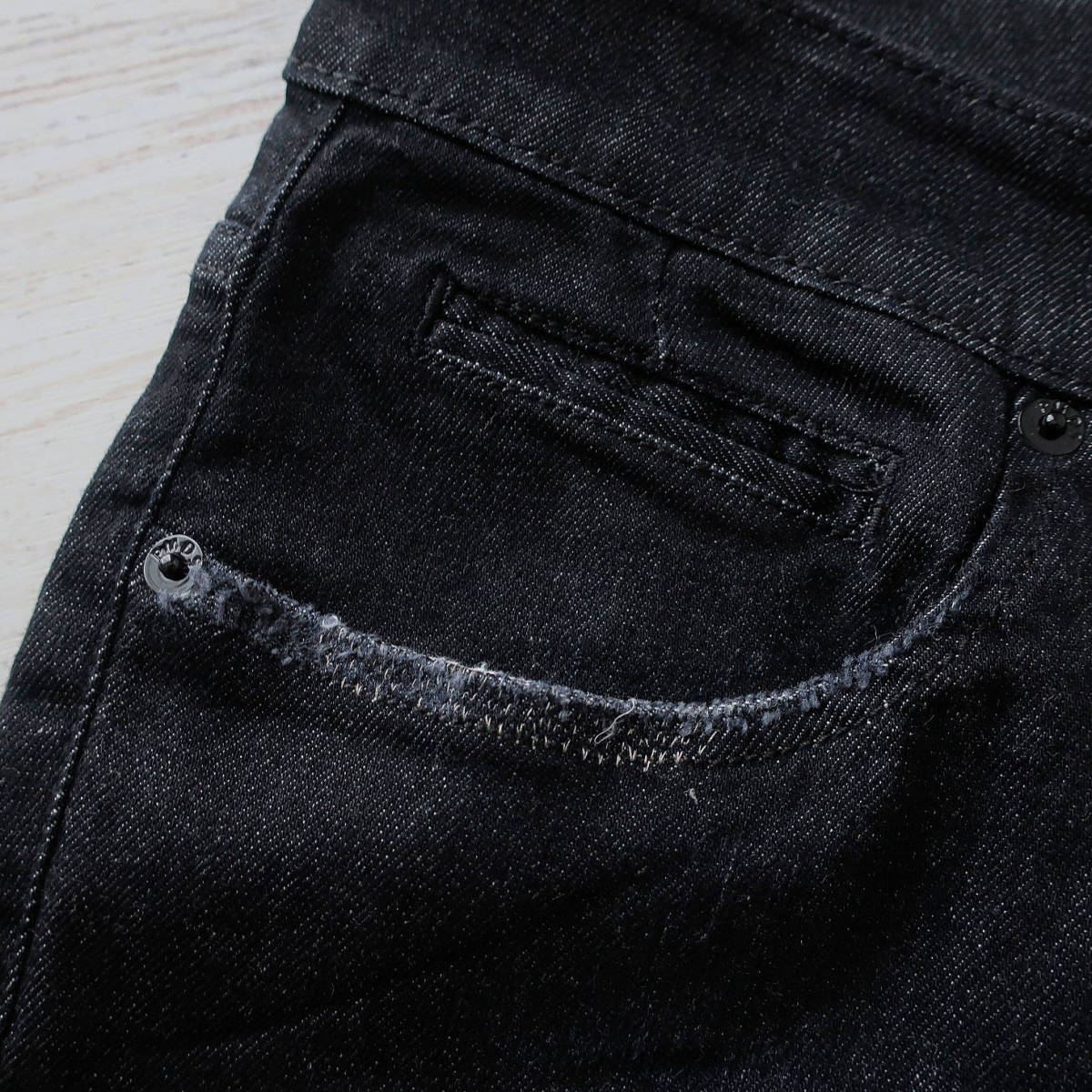 未使用 P.M.D.S. PREMIUM MOOD DENIM SUPERIOR 最高峰 イタリア製 デニム ジーンズ ストレッチ PMDS 黒 ブラック メンズ W36 2XL XXL_画像4