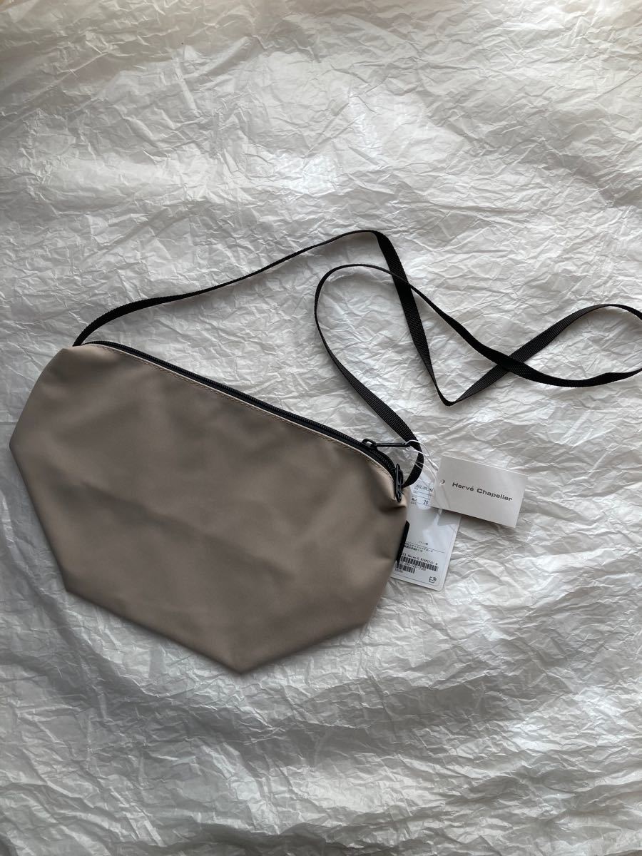 超特価SALE開催!】 【新品】エルベシャプリエ Herve ビッグポシェット