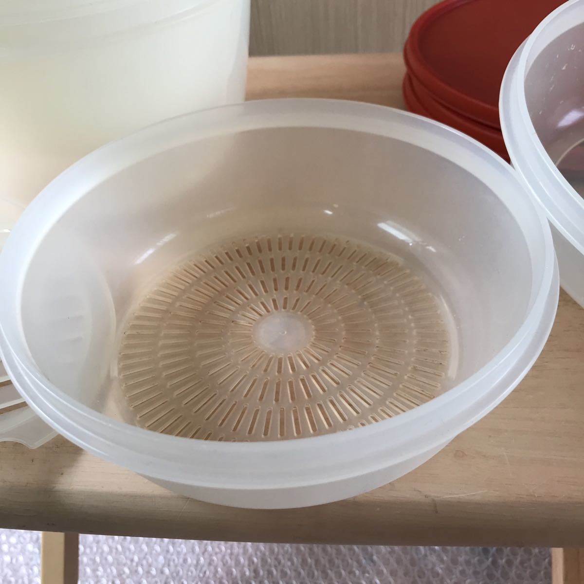 Tupperware タッパーウェアMMボール/MMストレーナー/すのこ Tupperware タッパーウェアMMボール/MMストレーナー/すのこ
