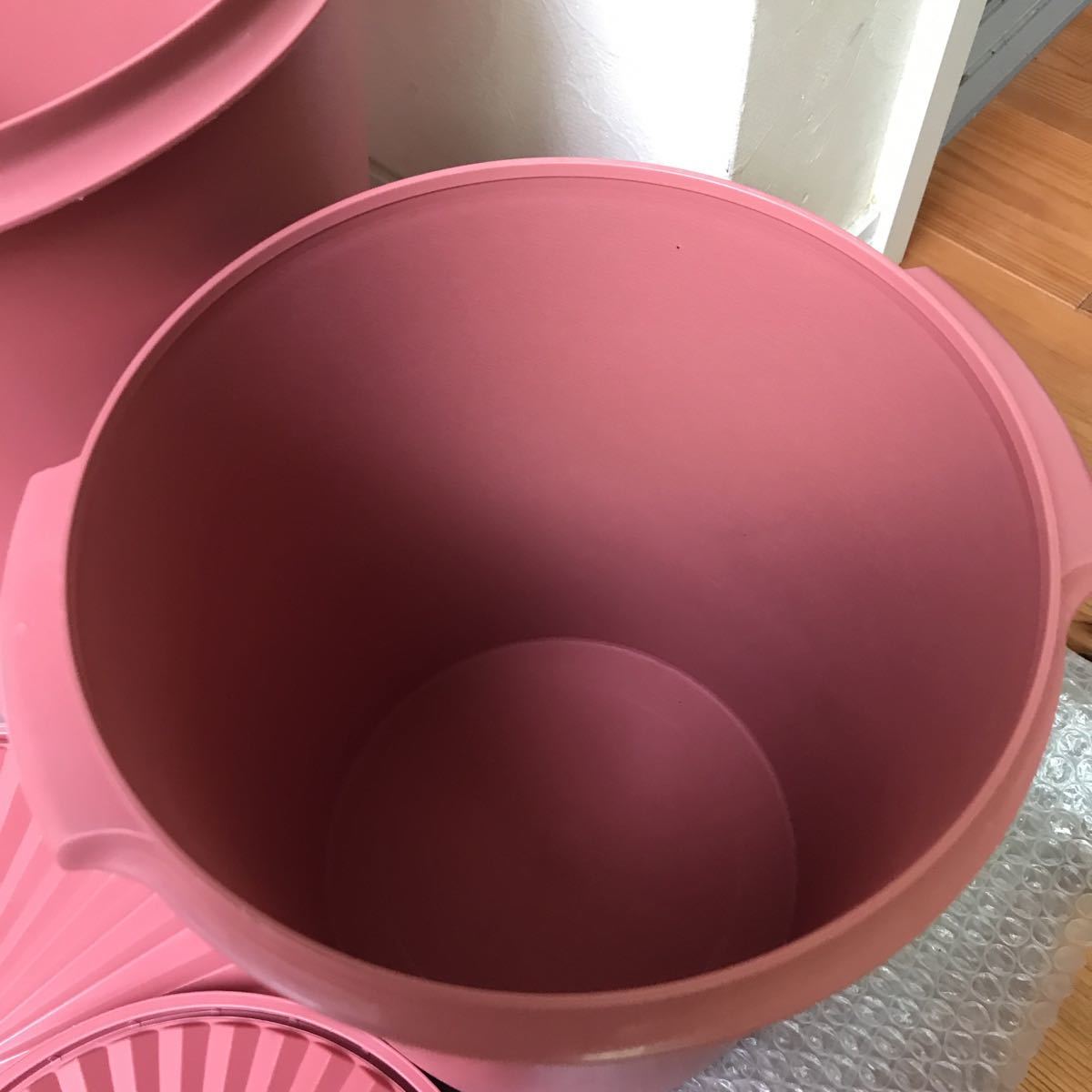 訳あり)タッパーウェア Tupperware 【まとめて2個】マキシ 訳あり)タッパーウェア Tupperware 【まとめて2個】マキシ