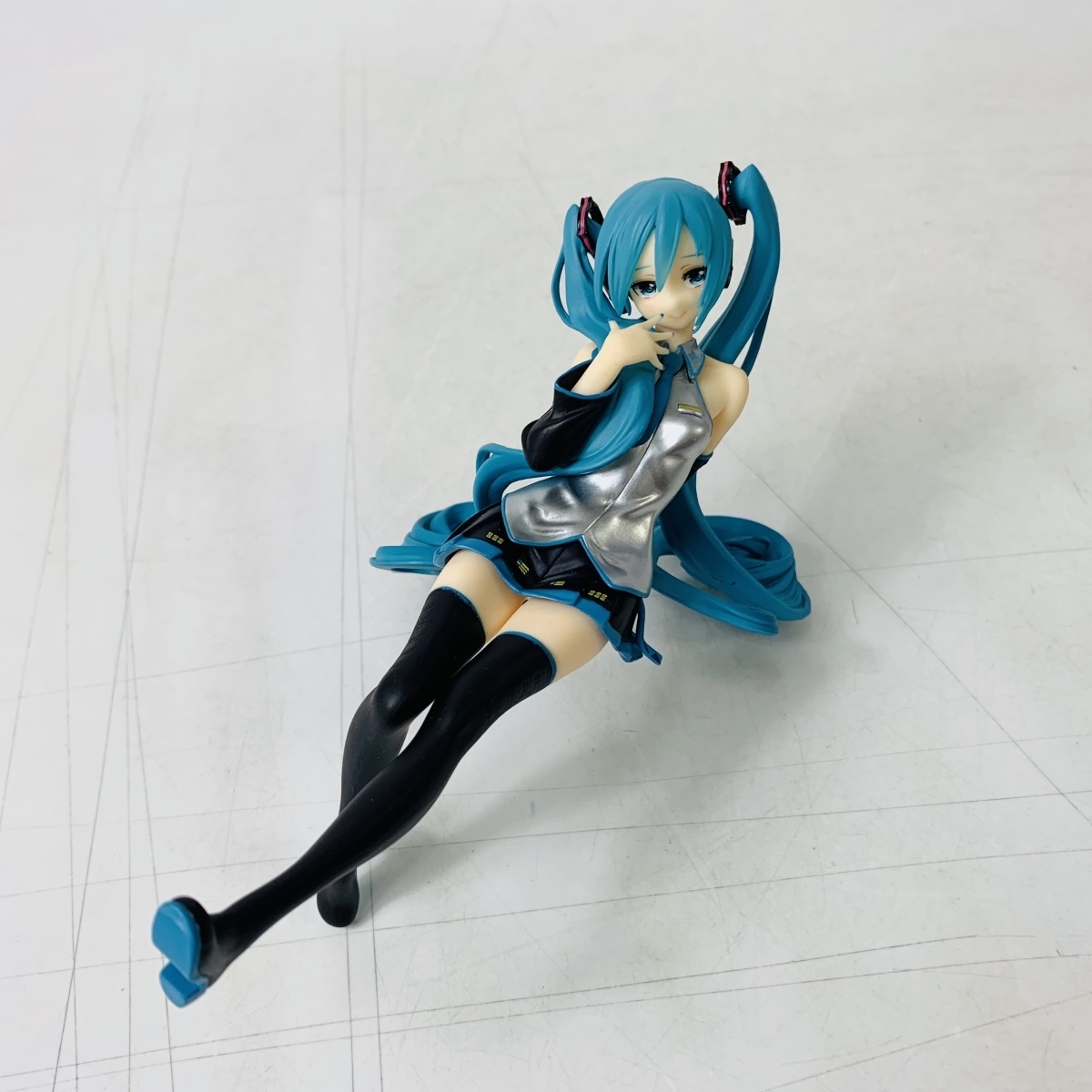 中古品 フリュー 初音ミク ぬーどるストッパーフィギュア 中古品 フリュー 初音ミク ぬーどるストッパーフィギュア