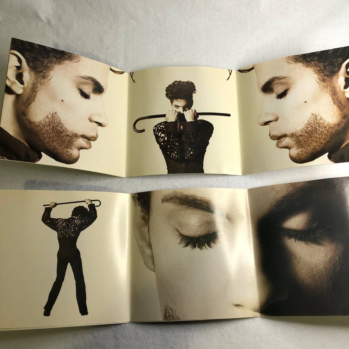  中古CD Prince - The Hits 1 & 2 ２枚セット US盤 9 45431-2 / 9 45435-2_画像6