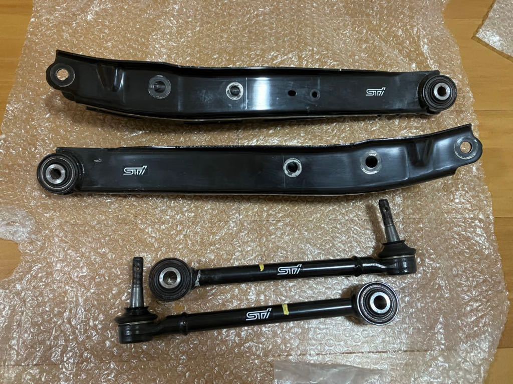 GRB BRZ 86 ラテラルリンク 86/BRZ ZN6/ZC6 GH/GE/GRB/GRFインプレッサ 他 STI ラテラル