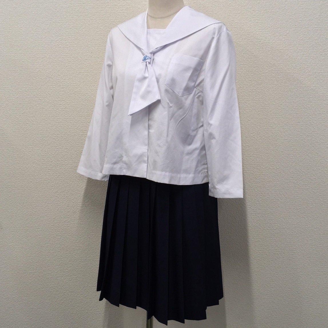 (Y)A667 (中古) 福島県 二本松第二中学校 セーラー服 上下セット /LL/W69/セーラー/スカート/タイ/KUNIOKA/夏服/合服/制服/学生服/女子学生_画像1