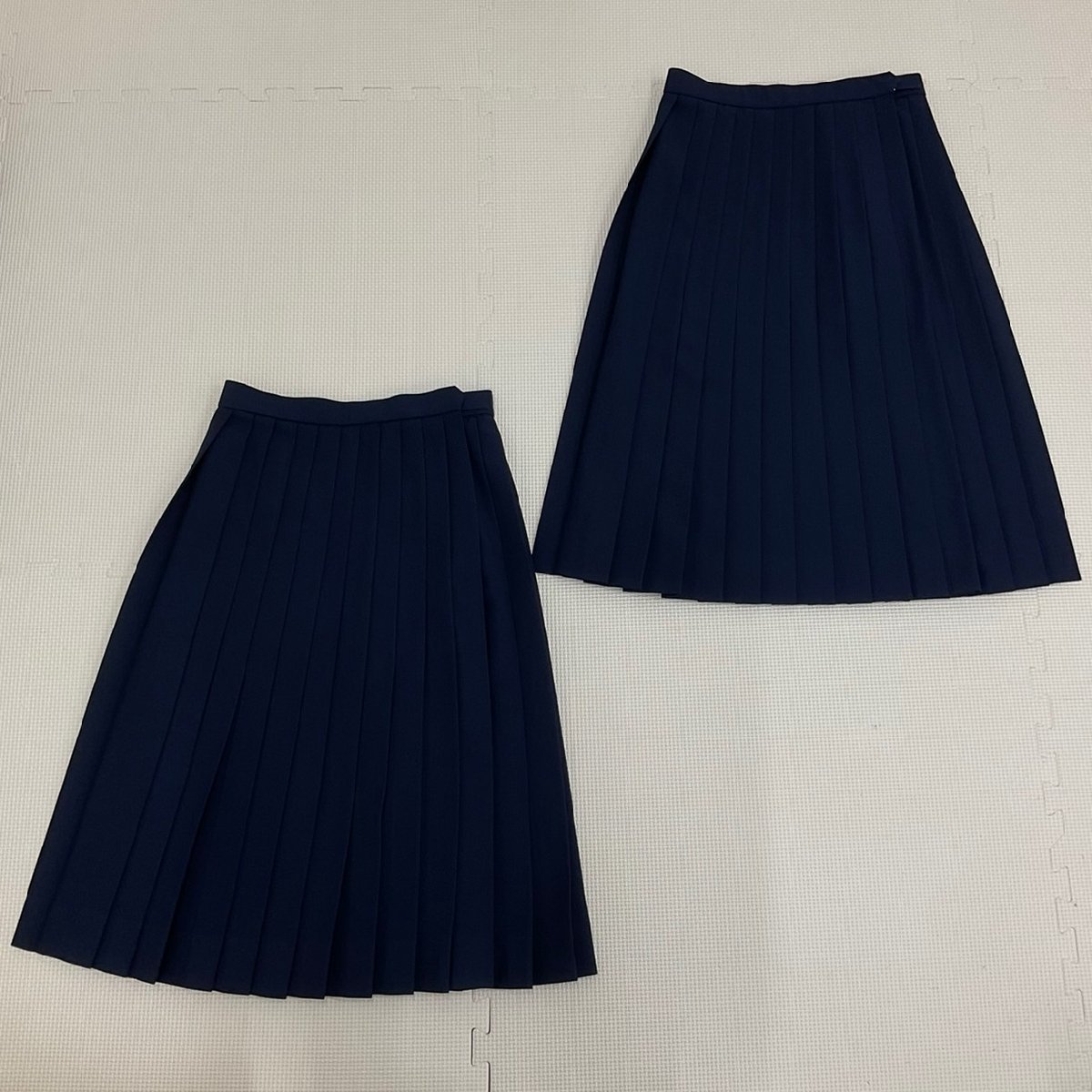 US584-1 (中古) 愛知県 安城市立明祥中学校 5点セット /校章 US584-1 (中古) 愛知県 安城市立明祥中学校 5点セット /校章