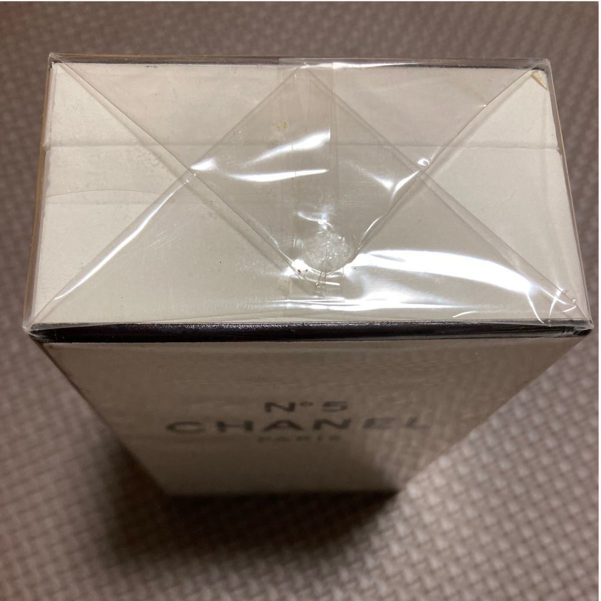 【廃盤レア】値下げ　シャネル CHANEL シャネル香水No.19 7.5ml パルファム　新品未開封　フイルム付き　人気香水