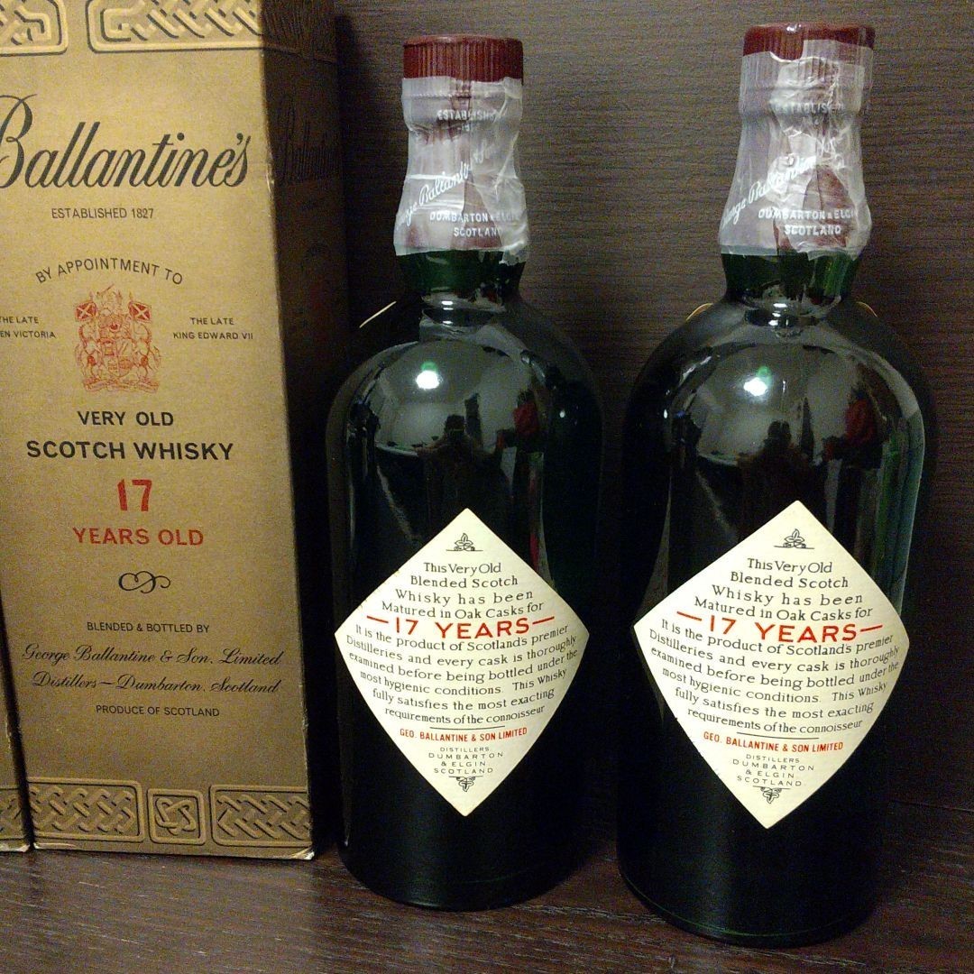 Ballantine's バランタイン17年赤青旗紋章菱形ラベルブレン Ballantine's バランタイン17年赤青旗紋章菱形ラベルブレン