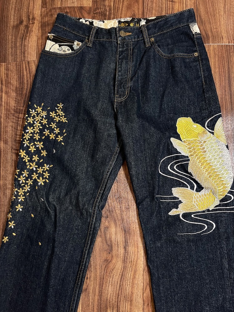 Yahoo!オークション - 雅結 和柄鯉の滝登り刺繍 デニムパンツ Yahoo!オークション - 雅結 和柄鯉の滝登り刺繍 デニムパンツ