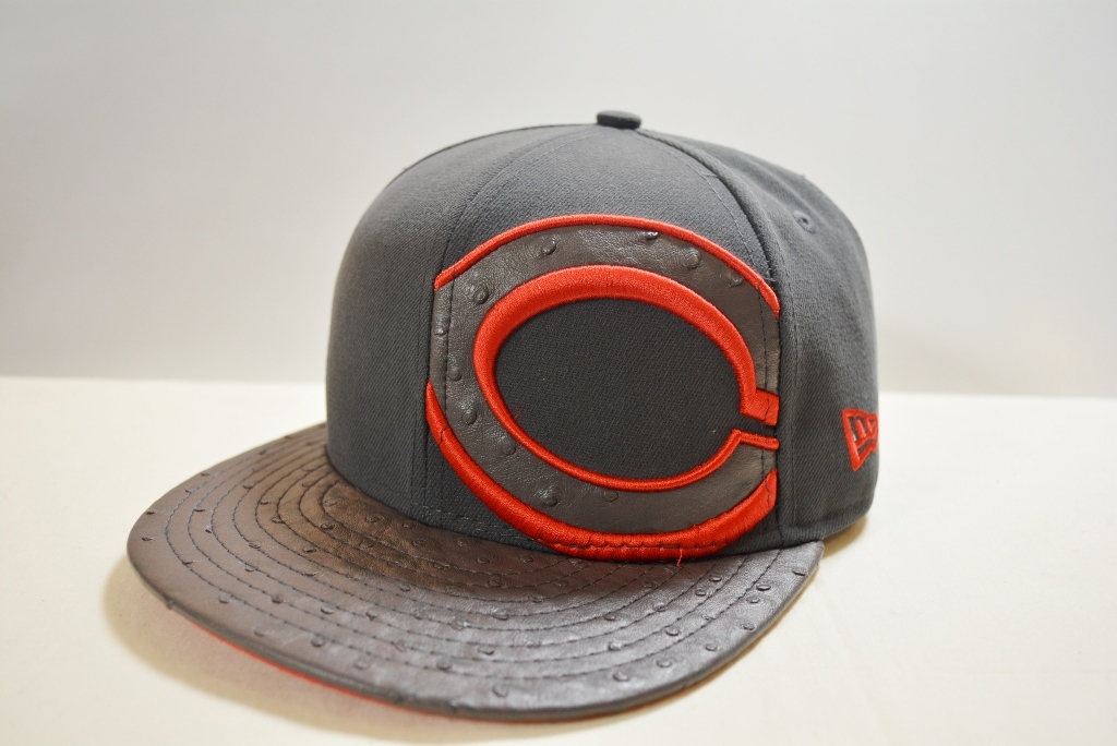 NEW ERA ニューエラ MLB Cincinnati Reds シンシナティ レッズ Shimmer Fill 59FIFTY Fitted キャップ サイズ 6 3/4_画像1