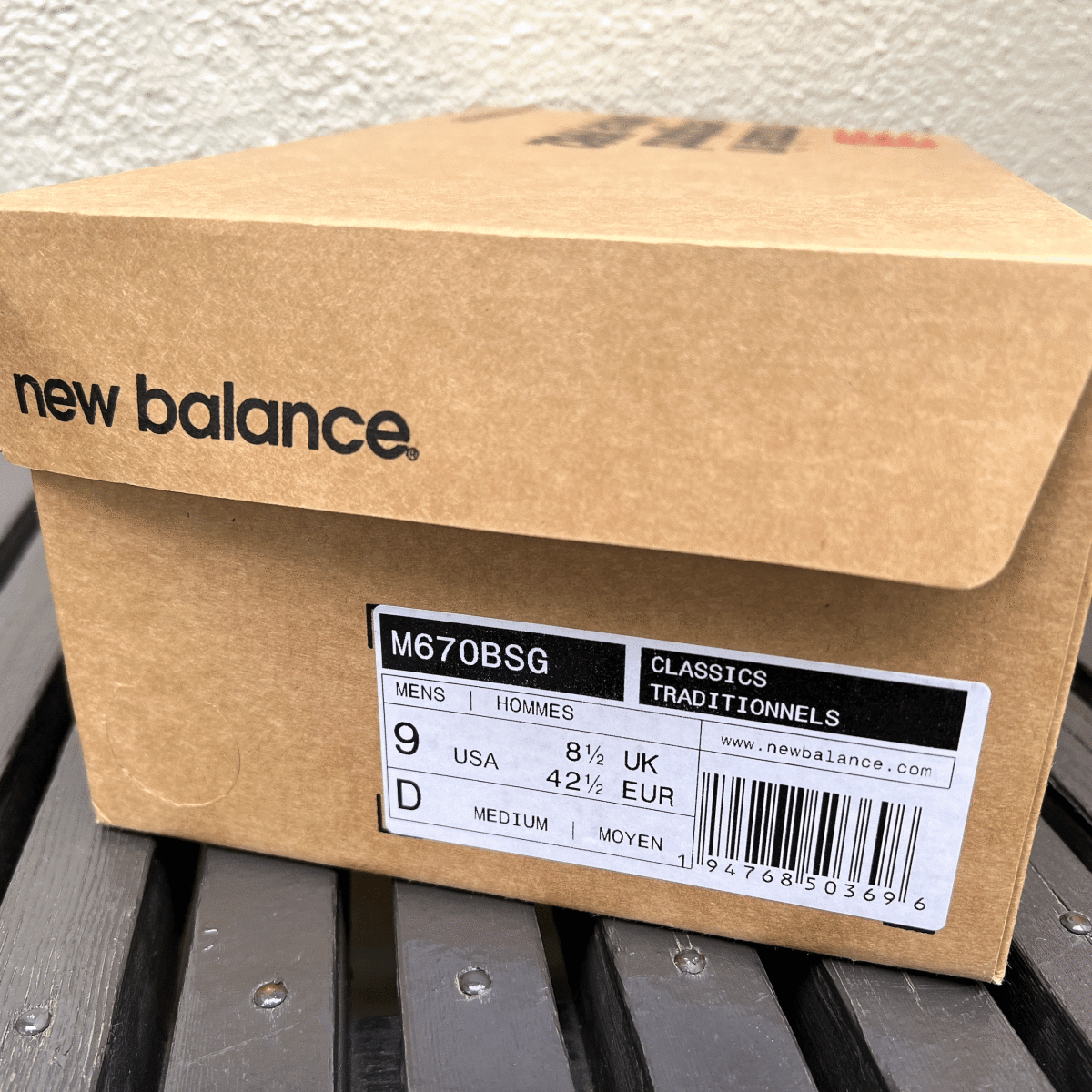 海外限定 UK製 New Balance M670BSG US9 27cm ヌバックレザー 限定 NB スニーカー グレー×グレイッシュグリーン Made In England 4