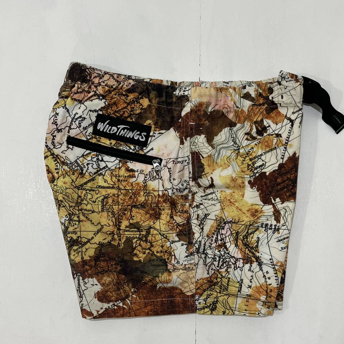  lady's [WILD THINGS] Wild Things map map pattern waist rubber climbing short pants outdoor shorts 