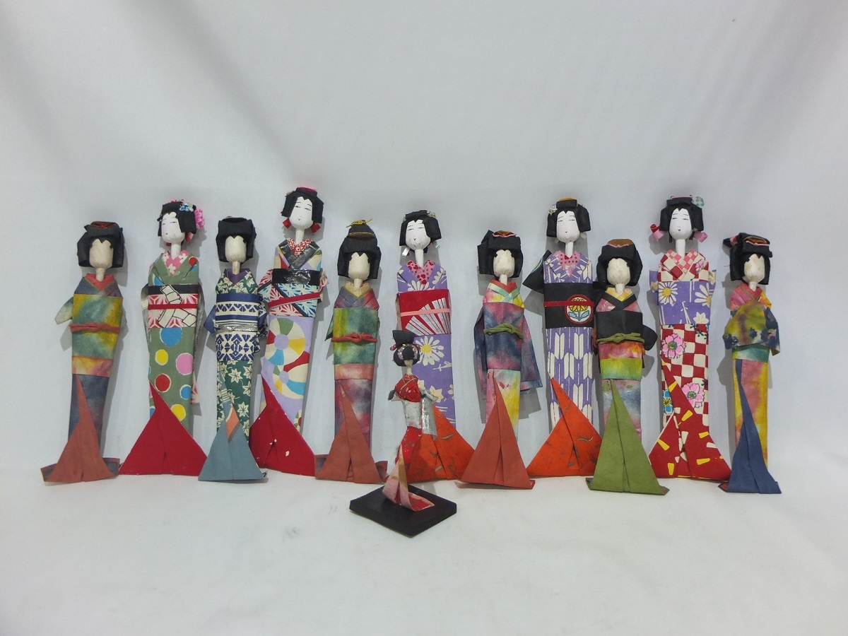 創作人形 和紙人形 17体 時代人形 風俗人形 花魁 遊女 羽衣 農民 創作人形 和紙人形 17体 時代人形 風俗人形 花魁 遊女 羽衣 農民