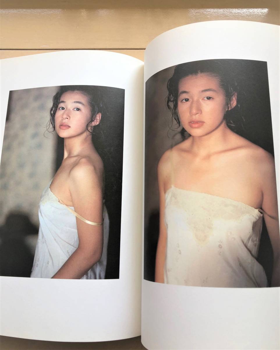 帯付き!☆鈴木保奈美 写真集 『C'est bon セボン』 小沢忠恭 帯付き!☆鈴木保奈美 写真集 『C'est bon セボン』 小沢忠恭