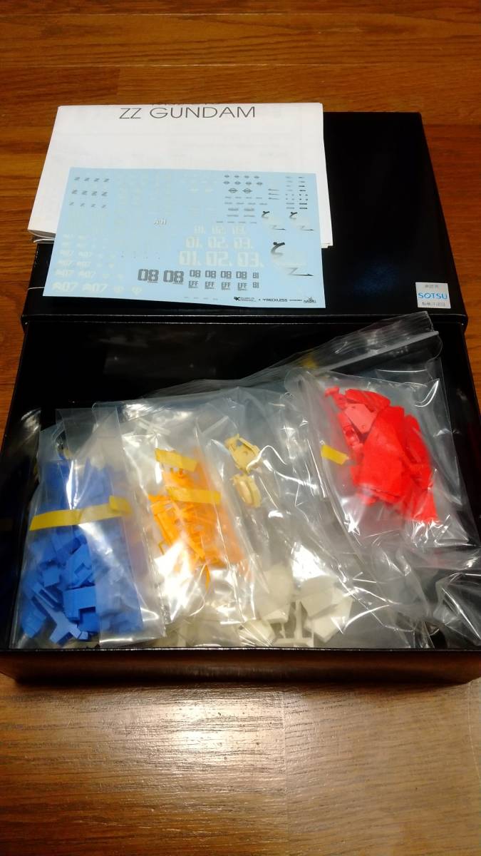 ガレージキット ZZガンダム RECKLESS ワンフェス WF C3 レジン ガレージキット ZZガンダム RECKLESS ワンフェス WF C3 レジン