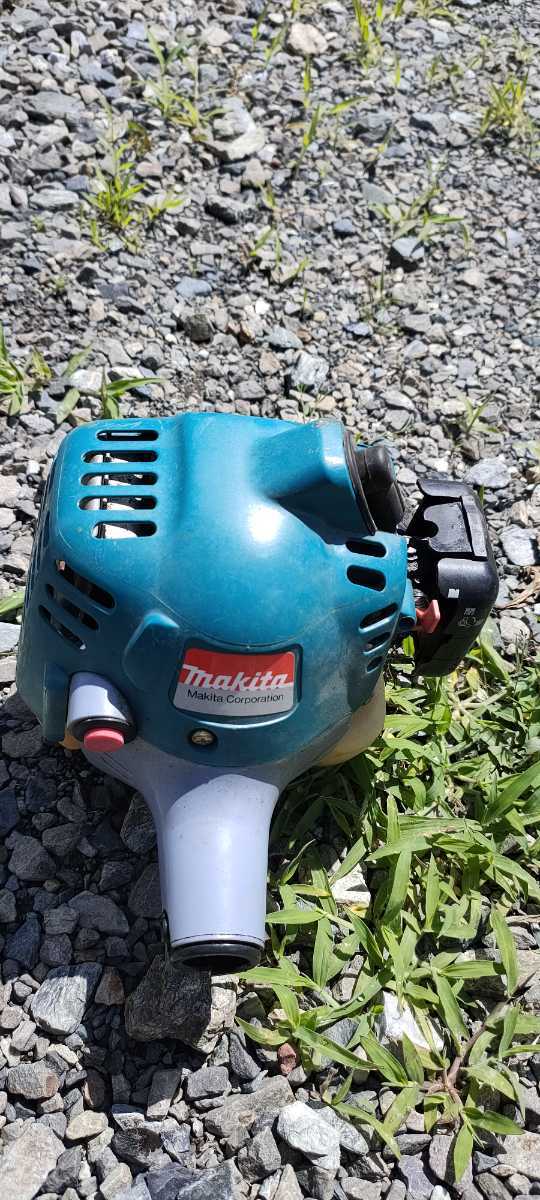 ヤフオク! - 草刈機 刈払機 エンジン マキタ MEM201 ジャンク扱...