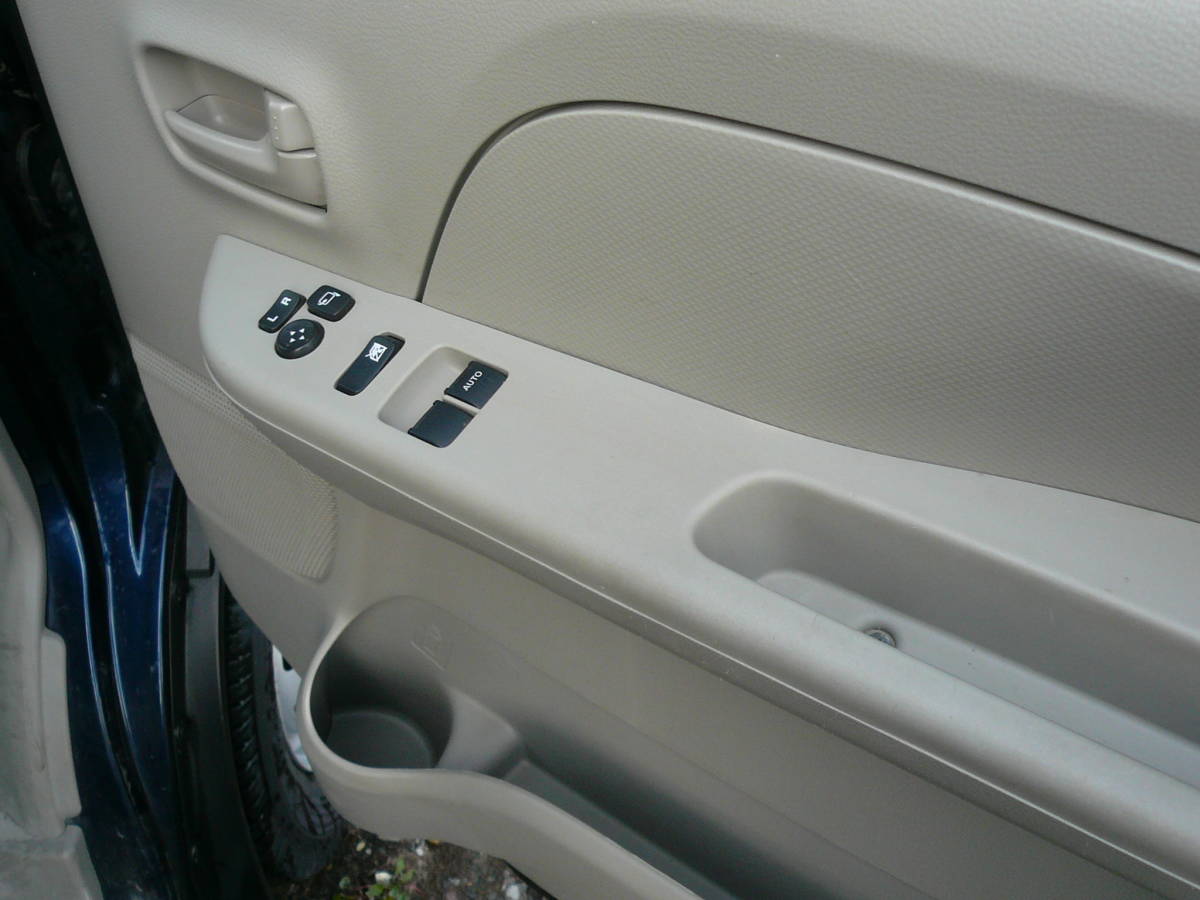 エブリィ DA17V ZJP 右 フロント ドア 運転席ドア 右前ドア エブリィ DA17V ZJP 右 フロント ドア 運転席ドア 右前ドア
