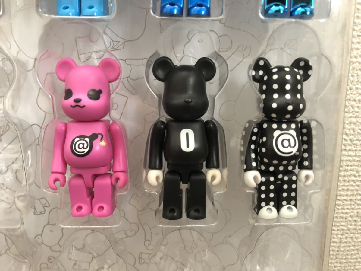 ベアブリック ベーシック 24体 セット ブリスターボード付　シリーズ2〜29 BASIC @マーク　BE@RBRICK 100% カード付_画像5