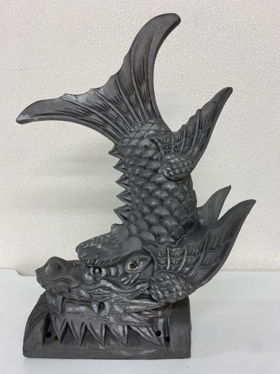 シャチホコ 鯱 瓦 置物 49cm 修理痕あり キズ汚れ色ハゲあり シャチホコ 鯱 瓦 置物 49cm 修理痕あり キズ汚れ色ハゲあり